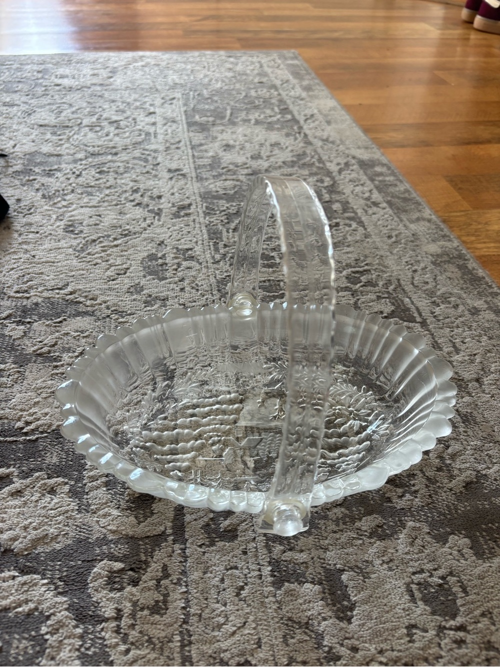 Glass basket like dish
